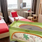 فندق Meininger Frankfurt/main Messe