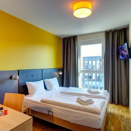 Meininger Frankfurt/main Messe Hotel