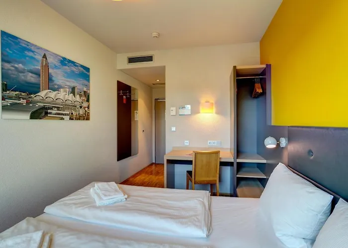 Meininger Frankfurt/main Messe Hotel
