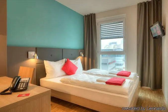 Meininger Frankfurt/main Messe 3* フランクフルト