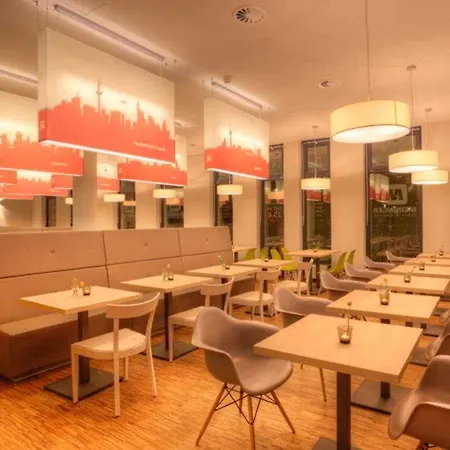 Meininger Frankfurt/main Messe 3*