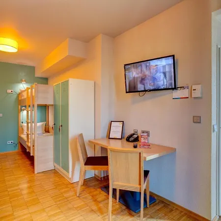 Meininger Frankfurt/main Messe Hotel Francoforte sul Meno