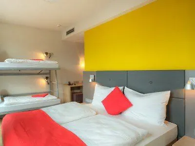 Meininger Frankfurt/main Messe Hotel